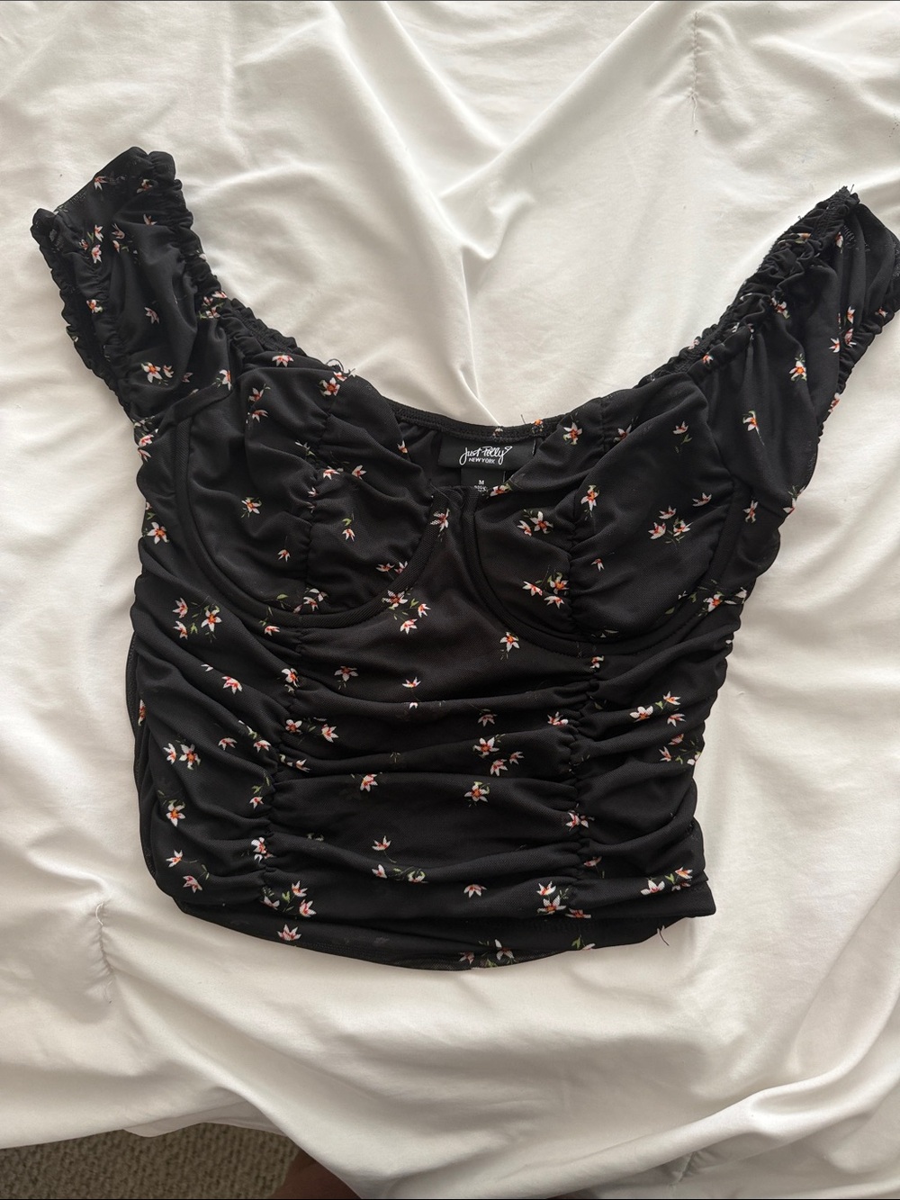 Just Polly New York Black Floral Ruched Sweetheart Crop Top with Puff Sleeve